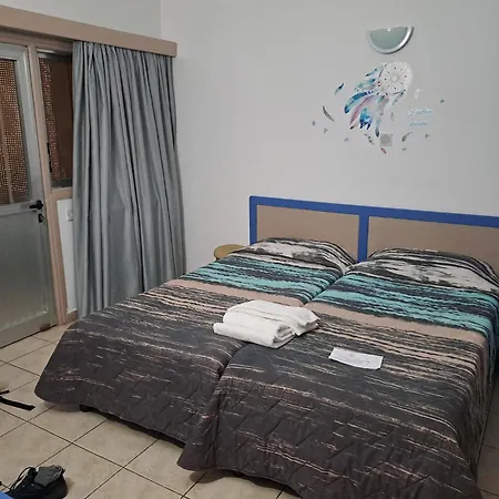 C & A Aparthotel Polis