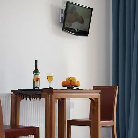 Appart hôtel C & A 3*