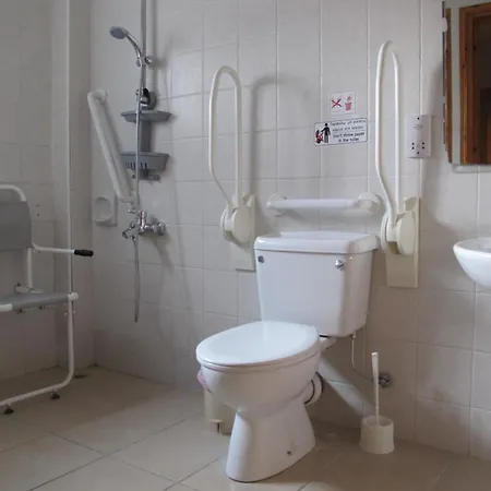 C & A Hotel apartamentowy 3*