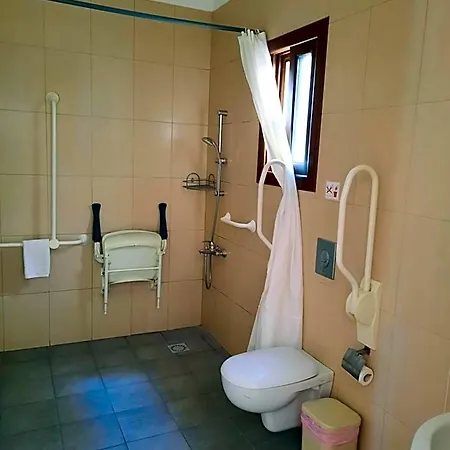 C & A Апарт-отель Полис