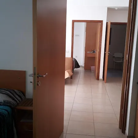 Hotel apartamentowy C & A 3*